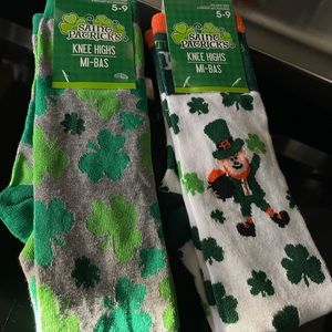 NWT St Patrick’s Leprechaun & Shamrock Knee High Socks